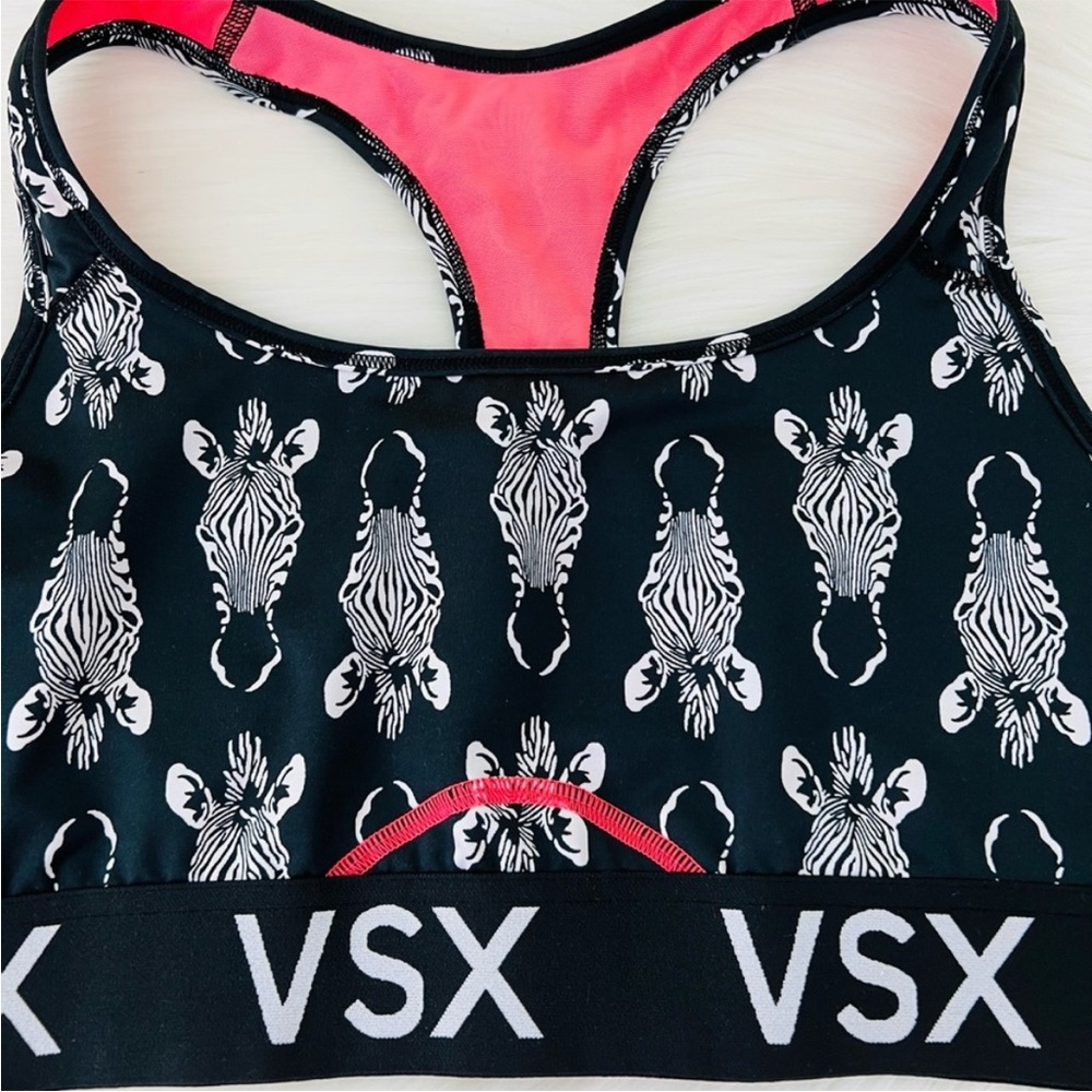 Victoria’s Secret VSX Sports Bra Large - Picture 5 of 10